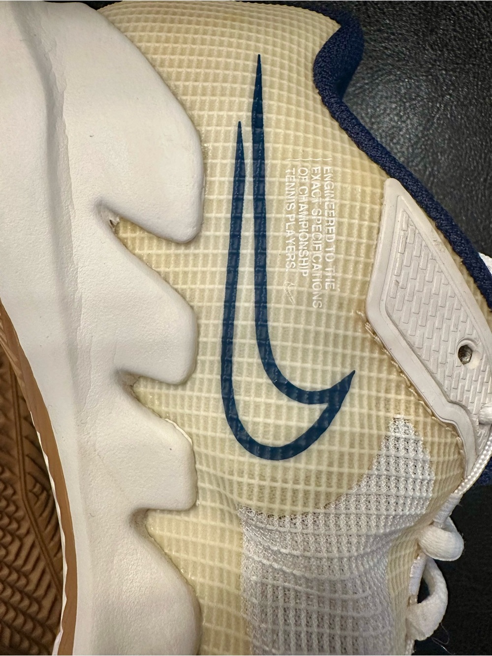 Nike Court Air Zoom Vapor Pro Tennis Shoes White Blue Gum Size 6 - Picture 7 of 11